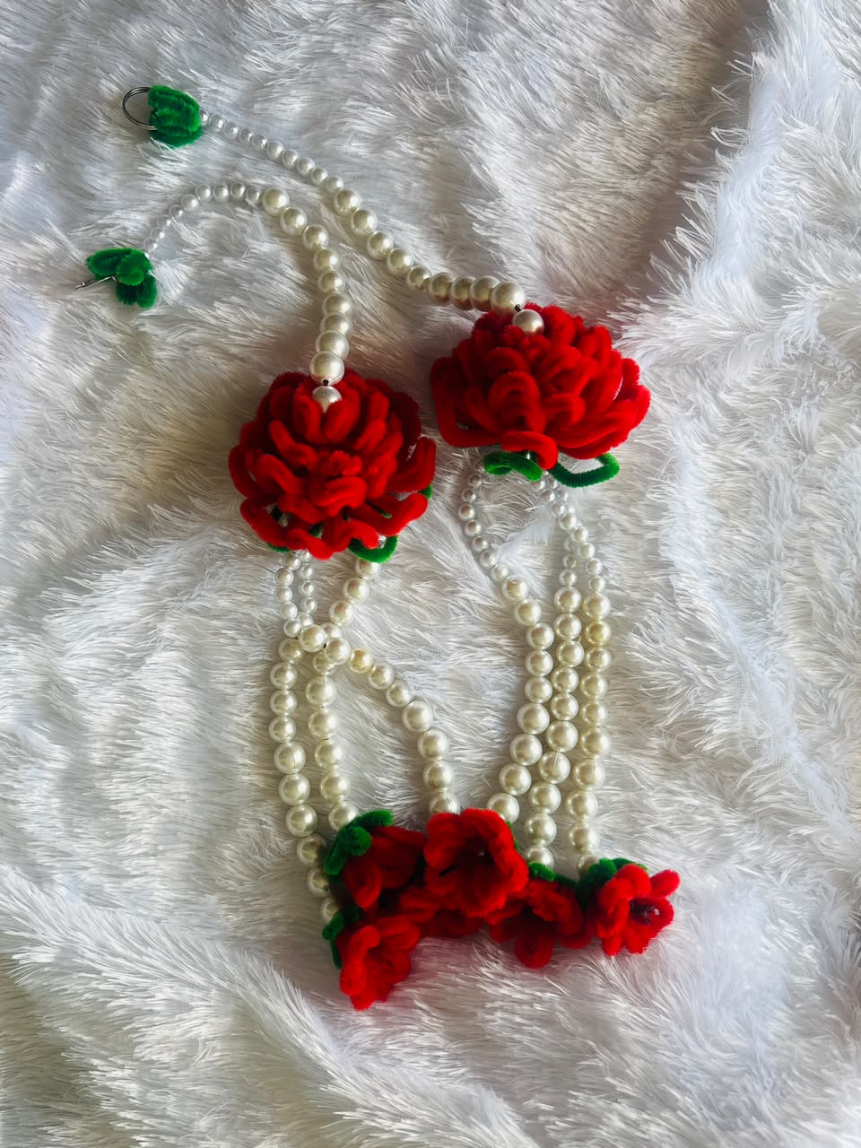 Lotus Decorative Latkan — handmade red rose and pearl hanging